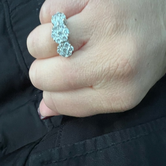 Natural diamond engagement or anniversary ring in white gold 14 karat - Picture 6 of 6